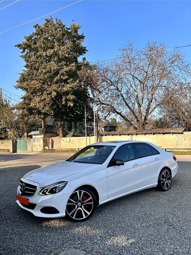 Mercedes E 220 d 2015, 194,000 km - 2.1 l - Lənkəran