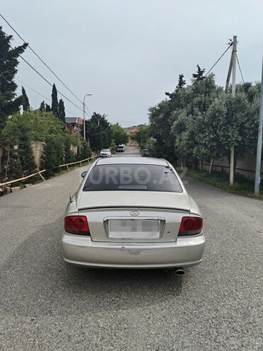 Hyundai Sonata 2004, 410,000 km - 2.0 l - Bakı