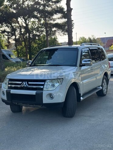 Mitsubishi Pajero 2007, 197,000 km - 3.0 l - Bakı
