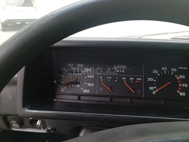 LADA (VAZ) Niva 2006, 179,000 km - 1.7 l - Bakı