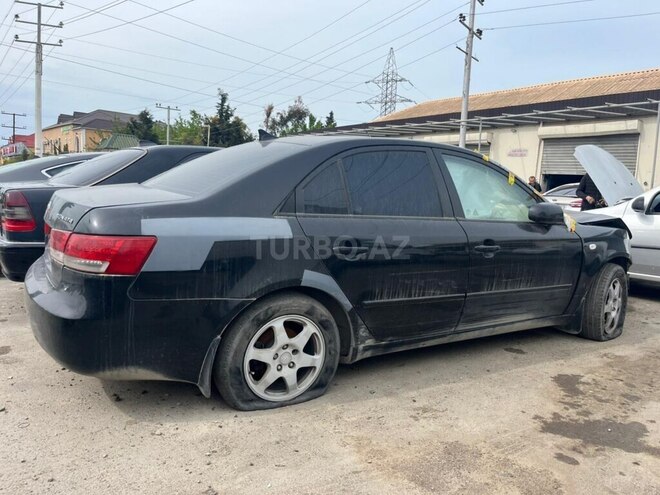 Hyundai Sonata 2005, 200,000 km - 2.4 l - Bakı