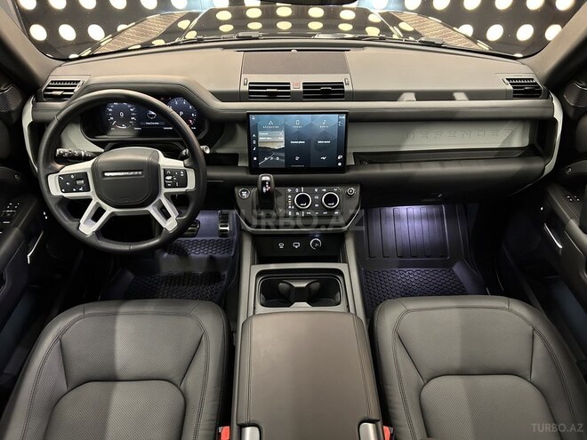 Land Rover Defender 2022, 24,000 km - 2.0 l - Bakı