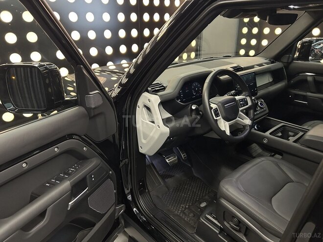 Land Rover Defender 2022, 24,000 km - 2.0 l - Bakı