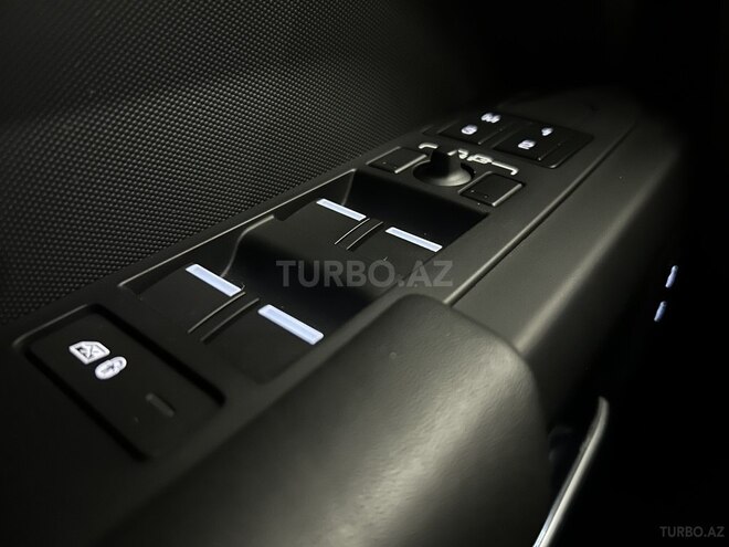 Land Rover Defender 2022, 24,000 km - 2.0 l - Bakı
