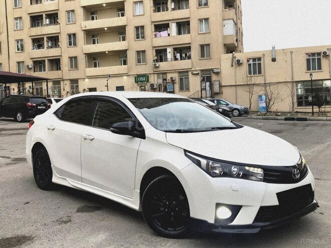 Toyota Corolla 2013, 305,000 km - 1.6 l - Bakı