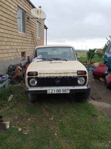 LADA (VAZ) Niva 1985, 150,000 km - 1.6 l - Şəmkir