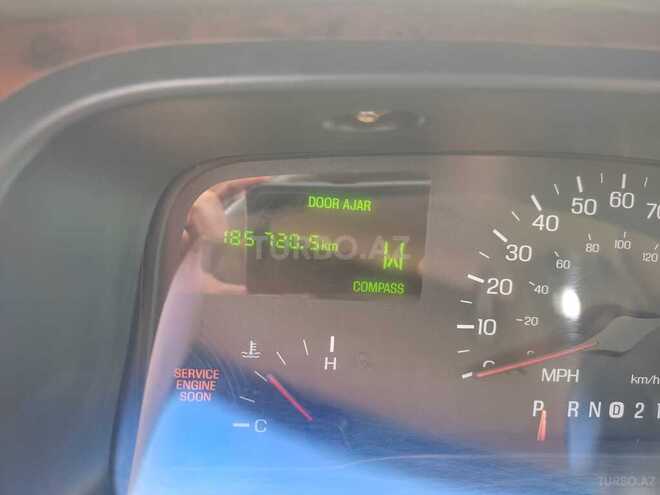 Lincoln Town Car 1999, 154,560 km - 4.6 l - Bakı