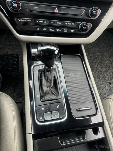 Kia Carnival 2014, 260,000 km - 2.2 l - Bakı