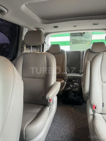 Kia Carnival 2014, 260,000 km - 2.2 l - Bakı