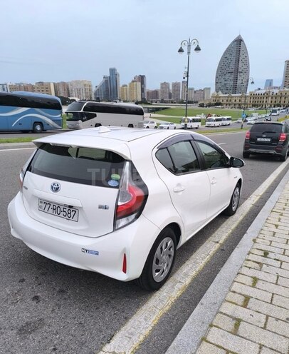 Toyota Aqua 2019, 125,000 km - 1.5 l - Bakı