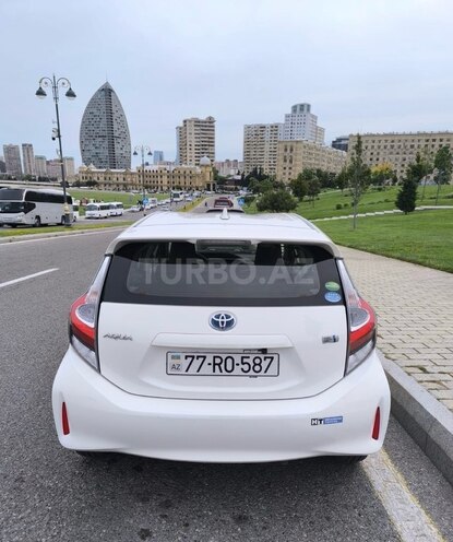 Toyota Aqua 2019, 125,000 km - 1.5 l - Bakı