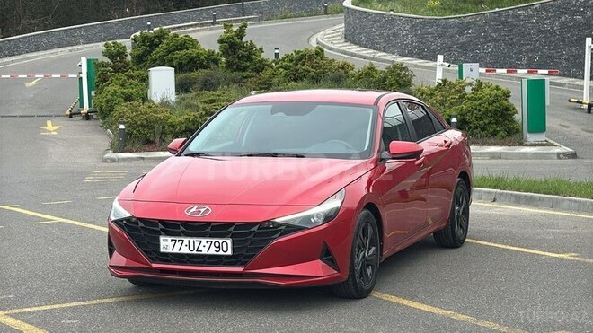 Hyundai Elantra 2021, 70,000 km - 2.0 l - Bakı