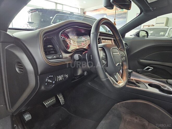 Dodge Challenger 2023, 15,000 km - 3.6 л - Bakı