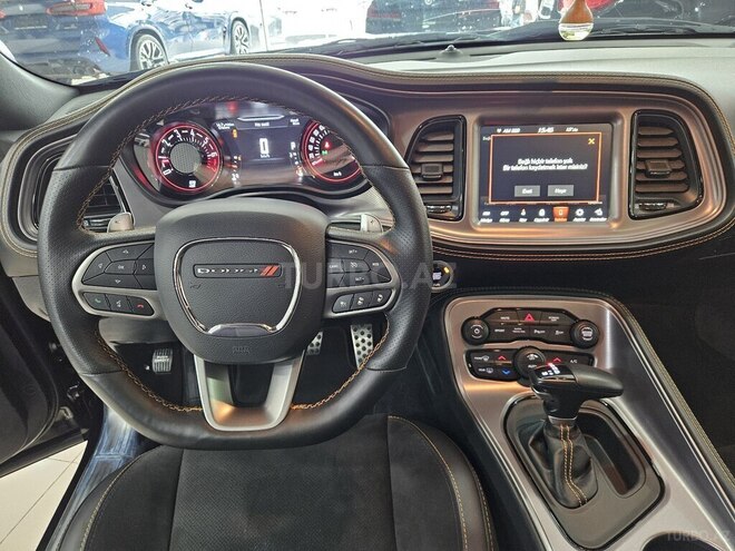Dodge Challenger 2023, 15,000 km - 3.6 л - Bakı