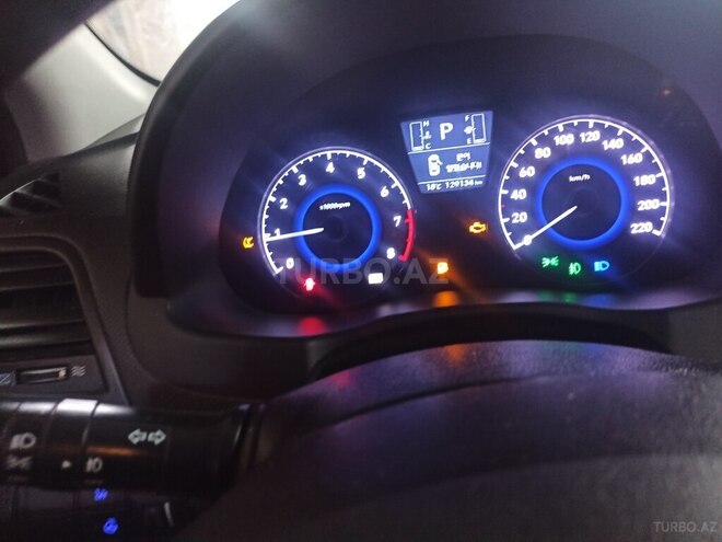 Hyundai Accent 2018, 125,000 km - 1.4 l - Bakı