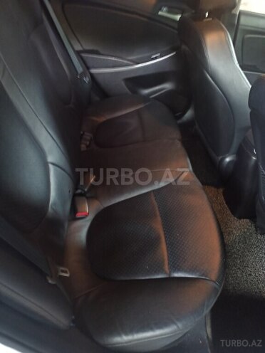 Hyundai Accent 2018, 125,000 km - 1.4 l - Bakı