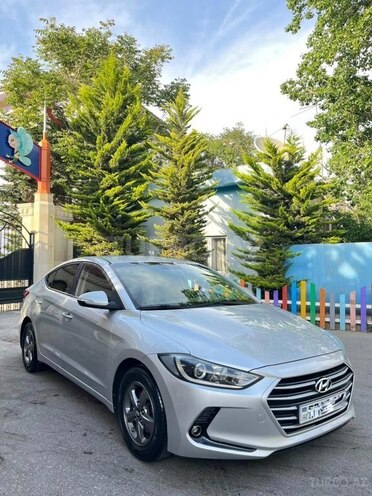 Hyundai Avante 2016, 246,000 km - 1.6 л - Bakı