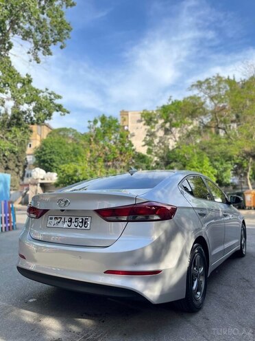 Hyundai Avante 2016, 246,000 km - 1.6 л - Bakı