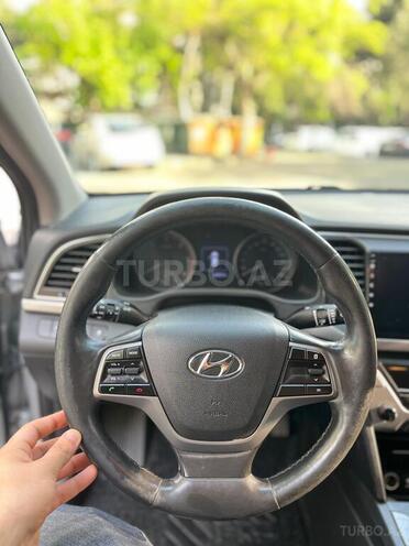 Hyundai Avante 2016, 246,000 km - 1.6 л - Bakı