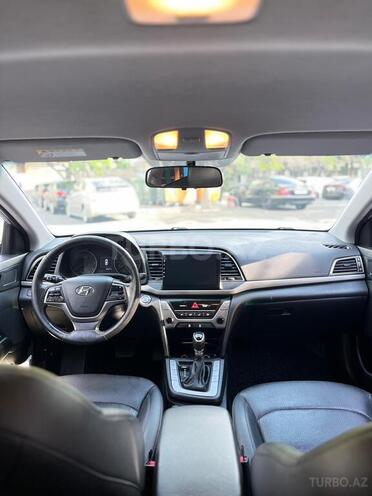 Hyundai Avante 2016, 246,000 km - 1.6 л - Bakı