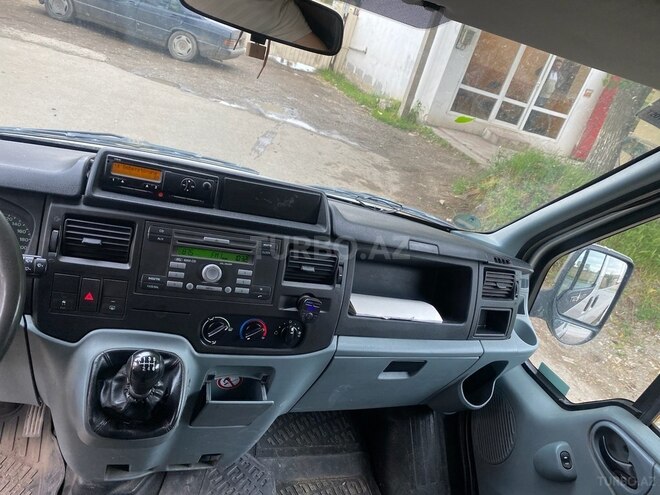 Ford Transit 2007, 218,000 km - 2.4 л - Saatlı