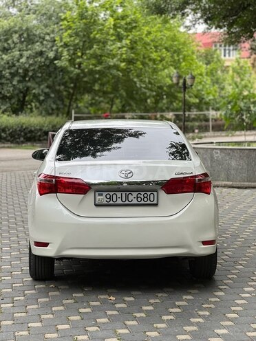 Toyota Corolla 2013, 158,000 km - 1.6 l - Yevlax