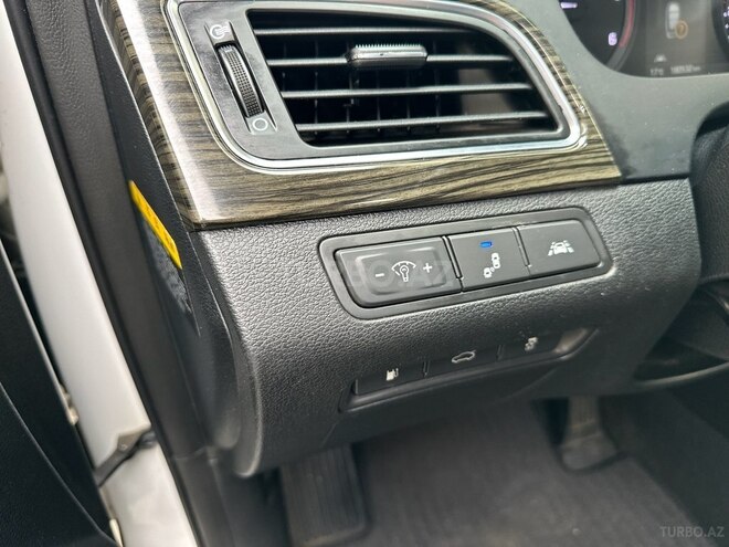 Hyundai Sonata 2015, 180,000 km - 1.7 l - Bakı