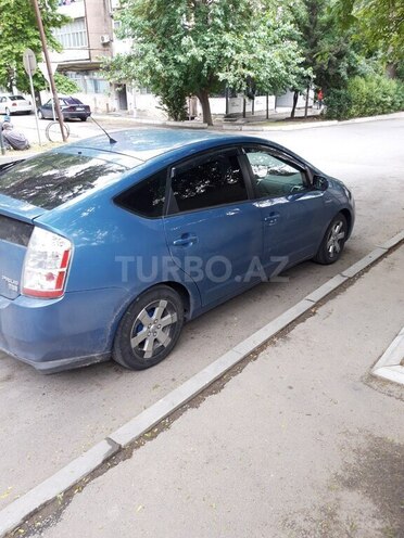 Toyota Prius 2008, 215,000 km - 1.5 l - Qusar