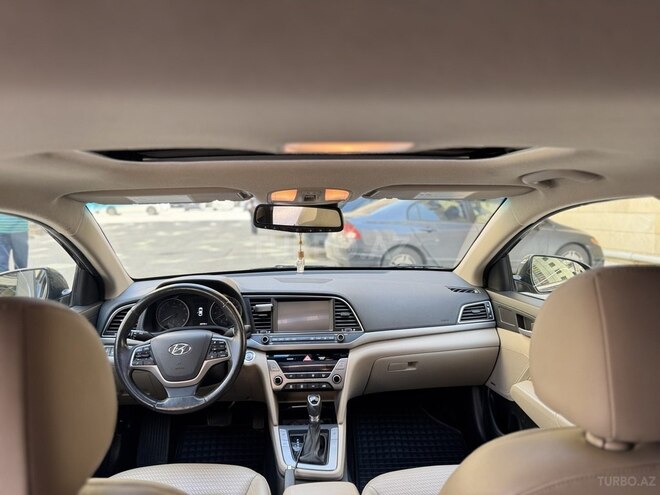 Hyundai Elantra 2017, 112,000 km - 2.0 л - Xırdalan
