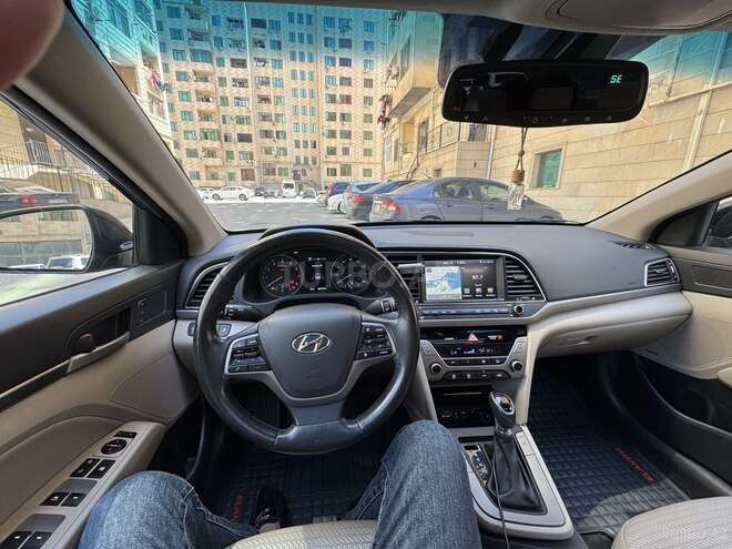 Hyundai Elantra 2017, 112,000 km - 2.0 л - Xırdalan