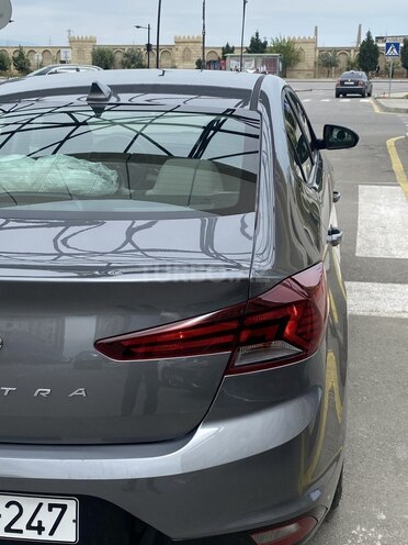 Hyundai Elantra 2019, 121,200 km - 2.0 l - Sumqayıt