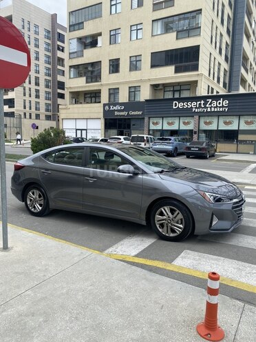 Hyundai Elantra 2019, 121,200 km - 2.0 l - Sumqayıt