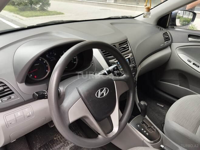 Hyundai Accent 2016, 104,000 km - 1.6 l - Bakı