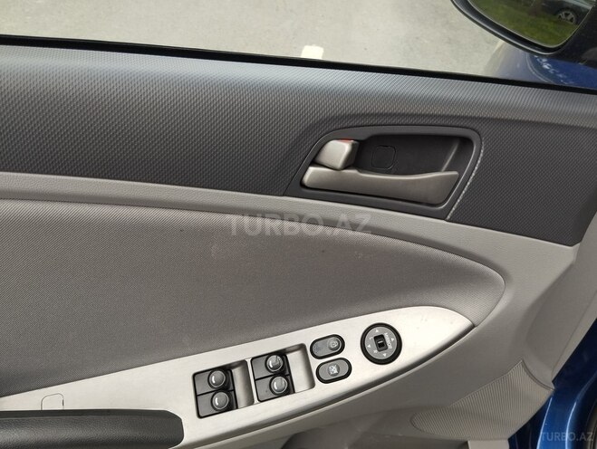 Hyundai Accent 2016, 104,000 km - 1.6 l - Bakı