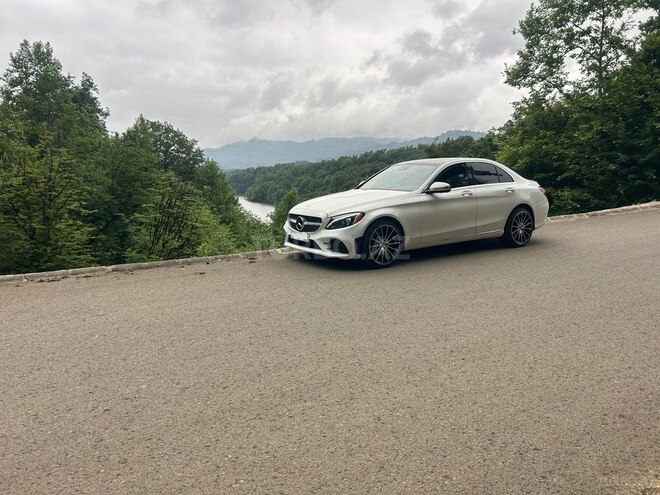 Mercedes C 300 4MATIC 2016, 95,000 km - 2.0 l - Masallı