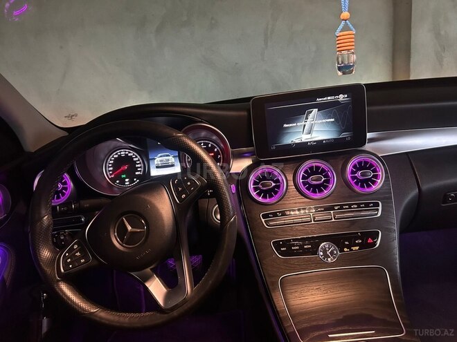 Mercedes C 300 4MATIC 2016, 95,000 km - 2.0 l - Masallı