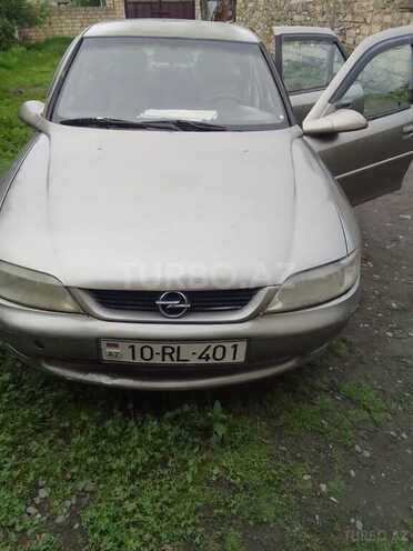 Opel Vectra 1996, 380,000 km - 1.8 l - Ağdaş