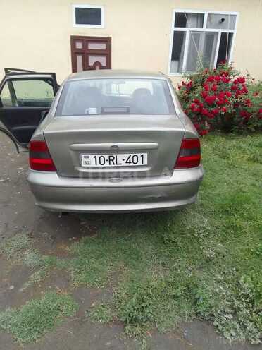 Opel Vectra 1996, 380,000 km - 1.8 l - Ağdaş