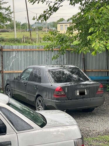 Mercedes C 250 d 1994, 480,080 km - 2.5 l - Gəncə
