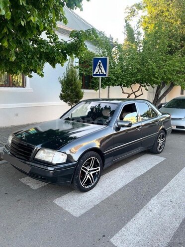 Mercedes C 250 d 1994, 480,080 km - 2.5 l - Gəncə