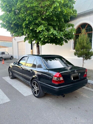 Mercedes C 250 d 1994, 480,080 km - 2.5 l - Gəncə