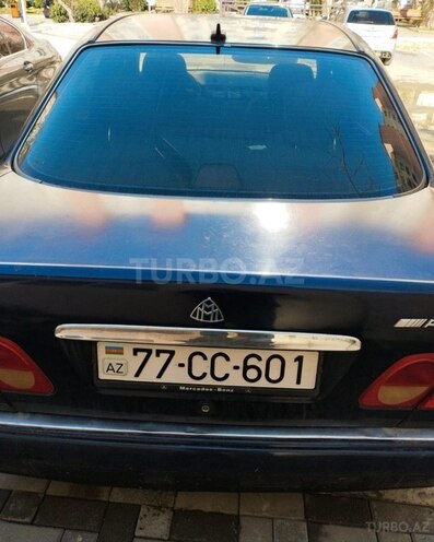 Mercedes E 230 1995, 286,415 km - 2.3 l - Bakı