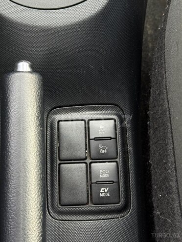 Toyota Aqua 2017, 130,000 km - 1.5 l - Bakı