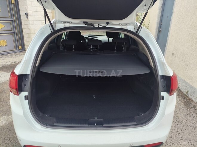 Kia Ceed 2015, 231,000 km - 1.4 l - Sumqayıt