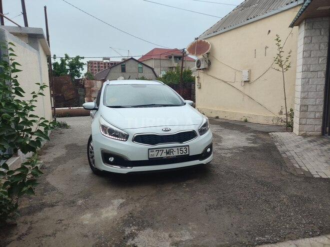 Kia Ceed 2015, 231,000 km - 1.4 l - Sumqayıt