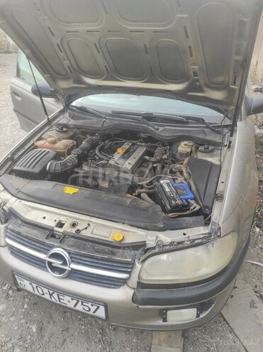 Opel Omega 1997, 200,000 km - 2.0 l - Sumqayıt