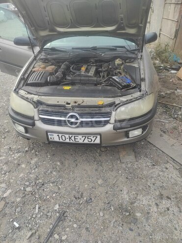 Opel Omega 1997, 200,000 km - 2.0 l - Sumqayıt