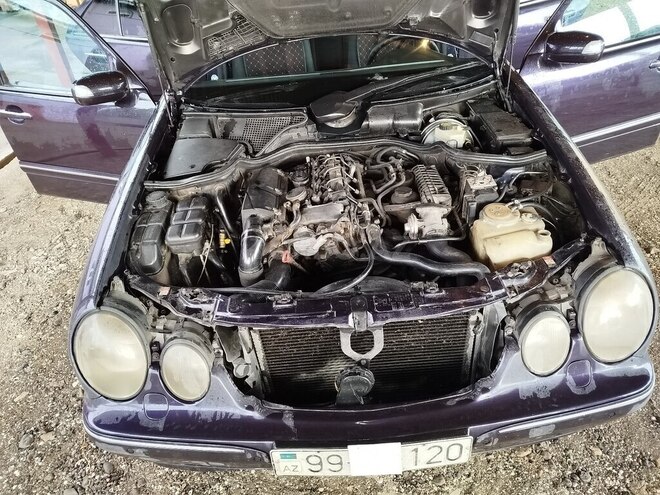 Mercedes E 220 d 2000, 260,000 km - 2.2 l - Lənkəran