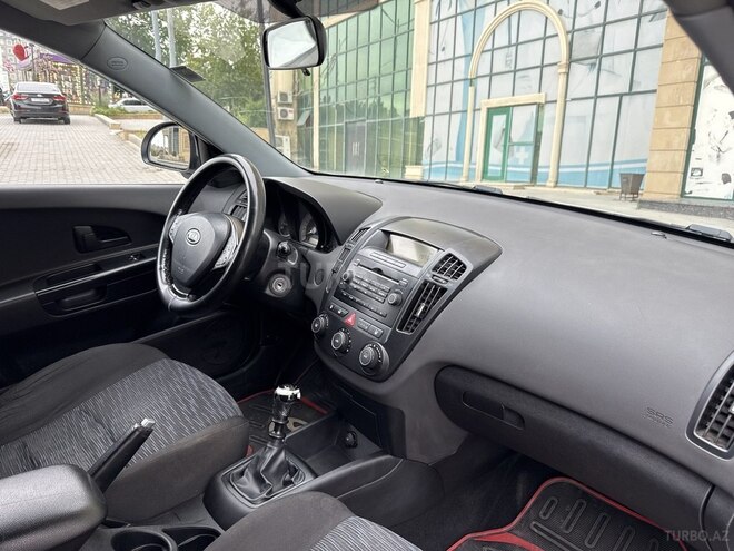 Kia Ceed 2008, 266,000 km - 1.6 л - Bakı