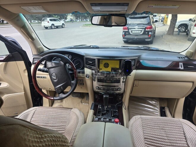 Lexus LX 570 2010, 243,426 km - 5.7 l - Bakı